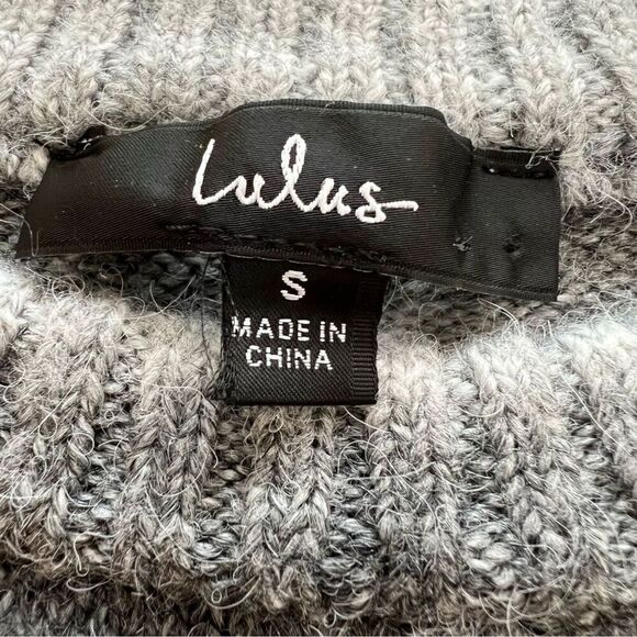 Lulu's Gray Ombre Stripe Pullover Sweater - Picture 3 of 8